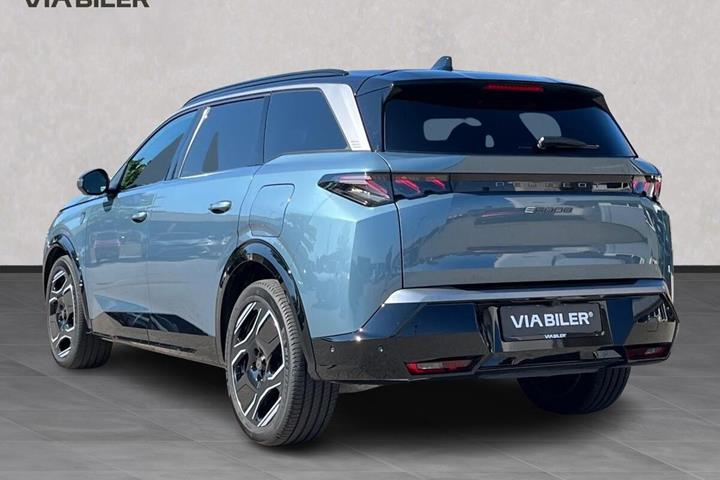 Blå Peugeot e-5008 fra 2025