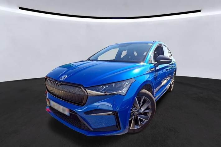 Blå Skoda Enyaq fra 2023