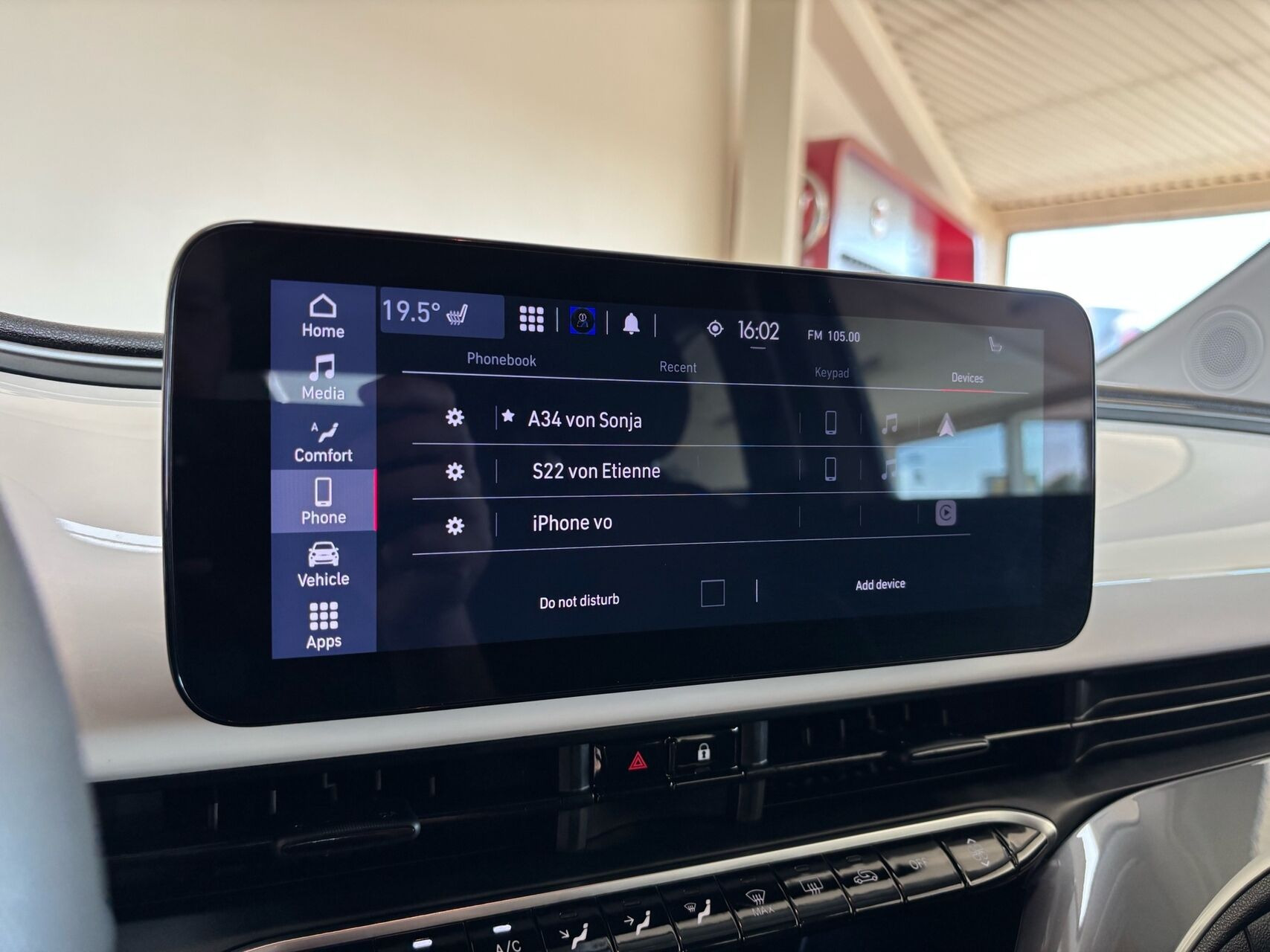 Hvid Fiat 500e fra 2023