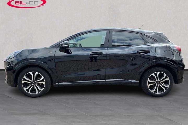 Sort Ford Puma fra 2020