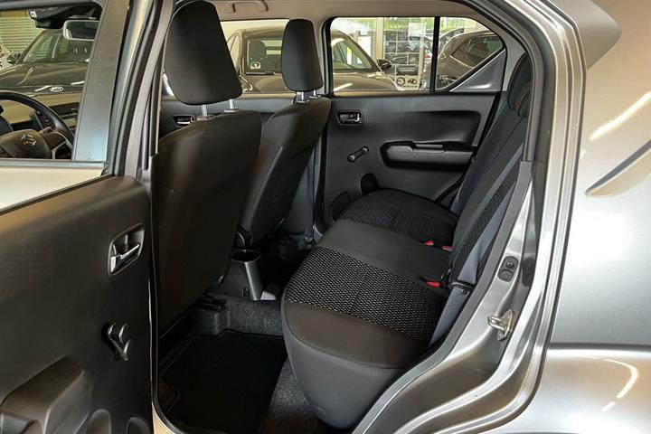 Sølv Suzuki Ignis fra 2021