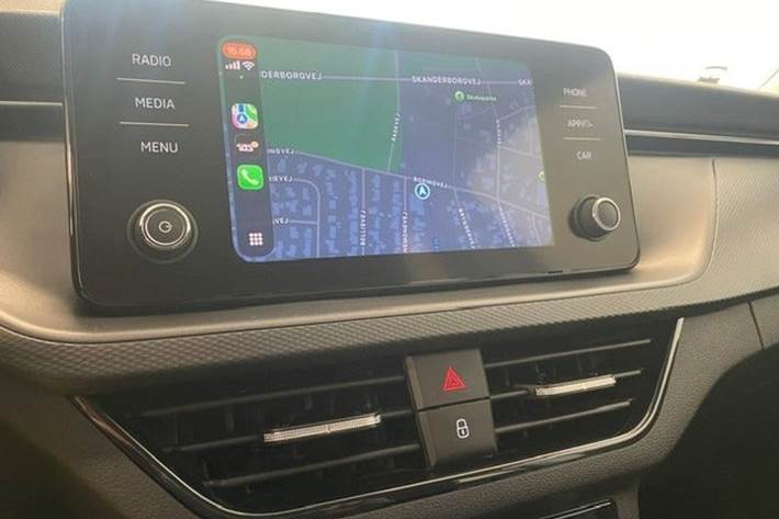 Blå Skoda Scala fra 2020
