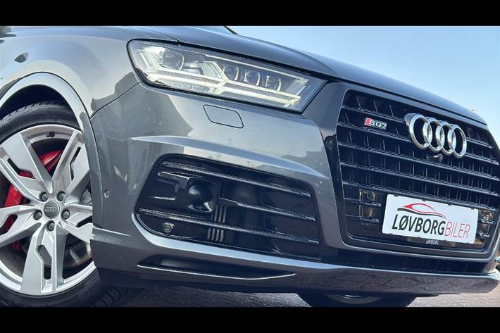 Grå Audi SQ7 fra 2016