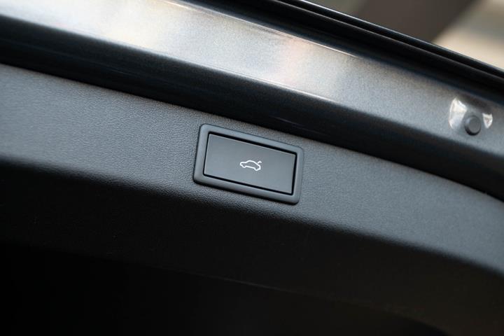 Grå Skoda Elroq fra 2025