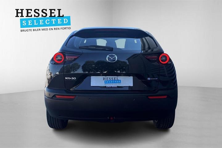 Hvid Mazda MX-30 fra 2022