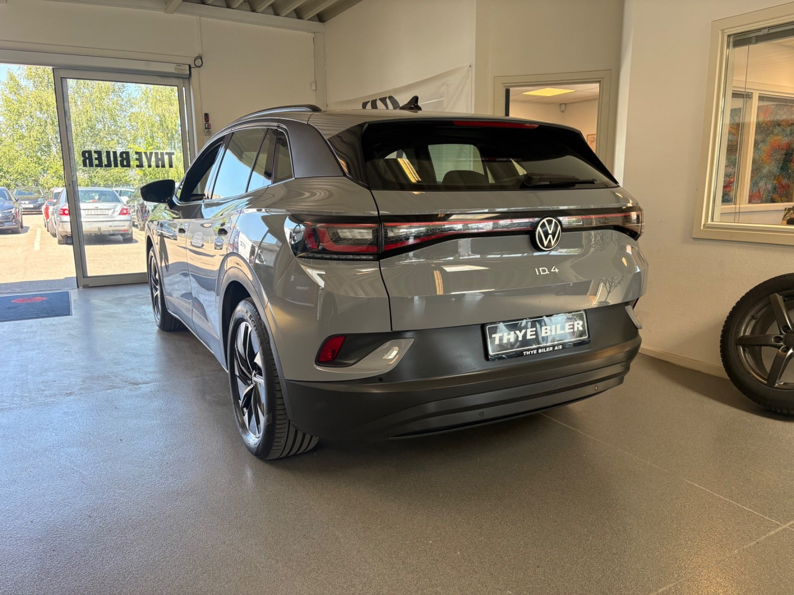 Grå VW ID.4 fra 2022