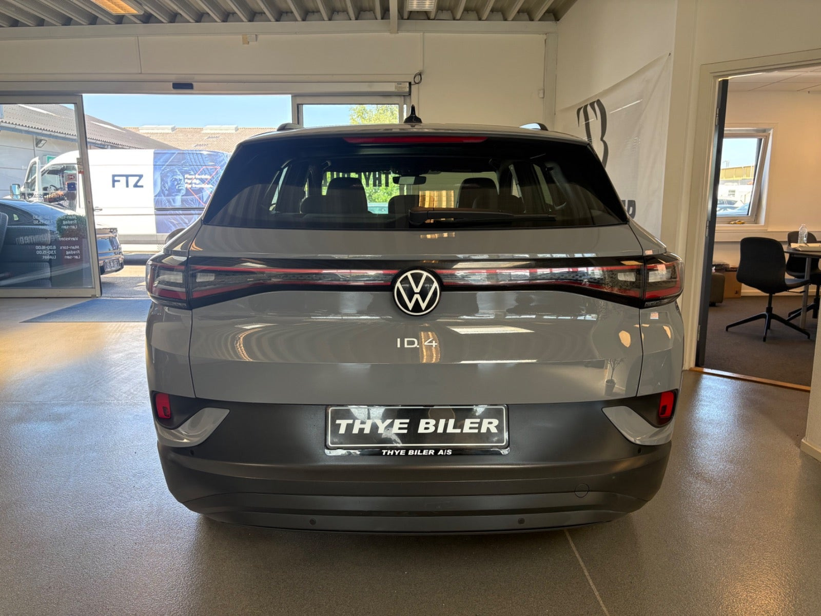 Grå VW ID.4 fra 2022