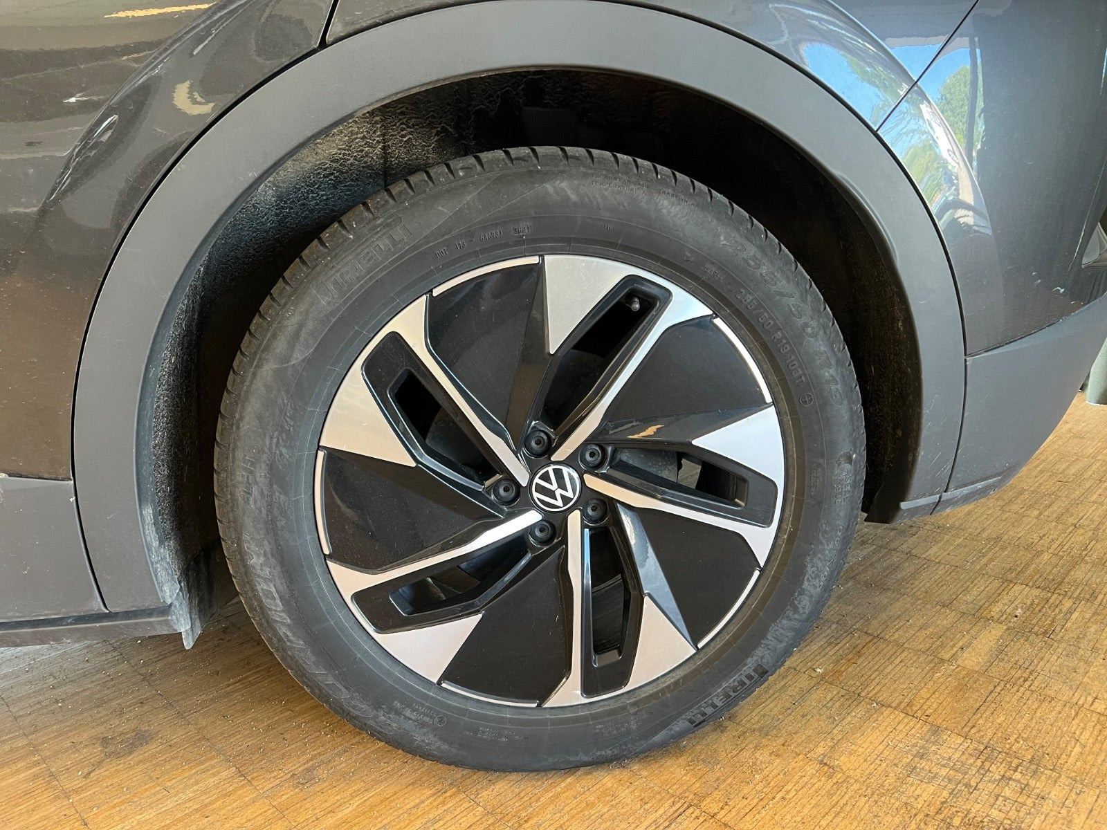 Grøn VW ID.4 fra 2022