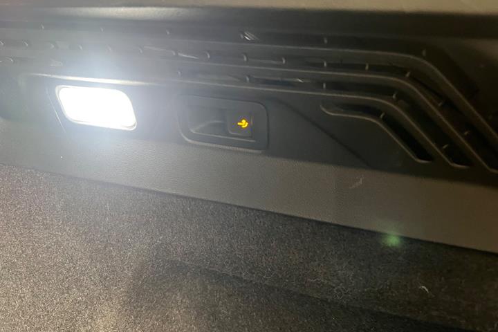 Grøn VW ID.4 fra 2022