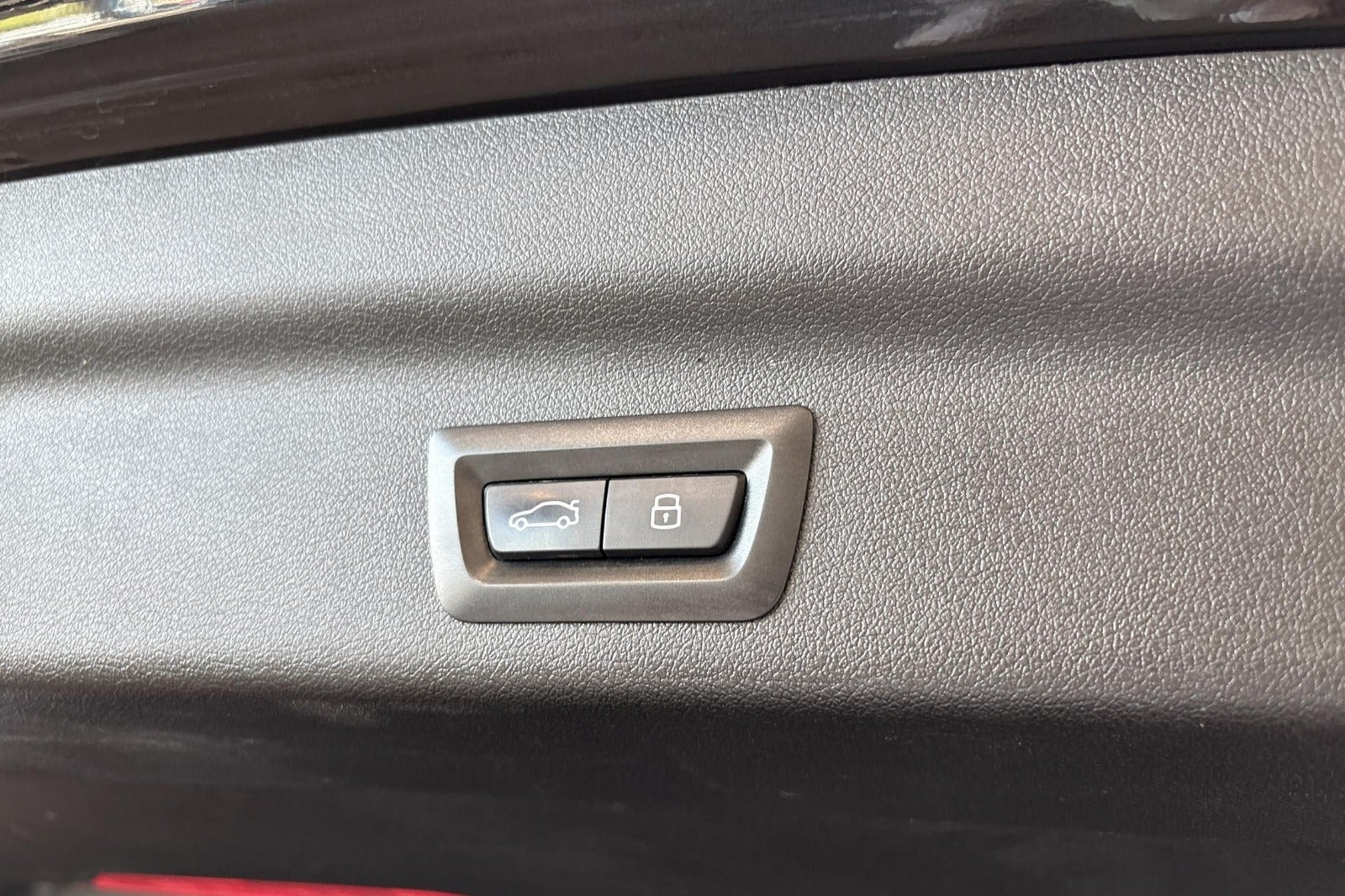Sort BMW iX1 fra 2024