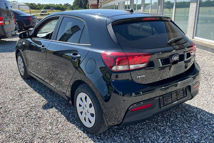 undefined Kia Rio fra 2017