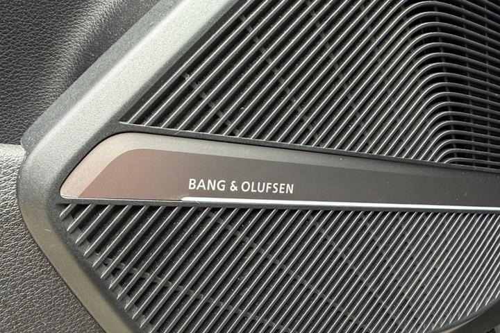 Sort Audi Q5 fra 2018