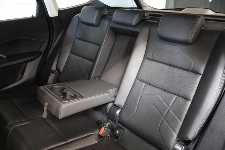 Grøn BMW iX1 fra 2023