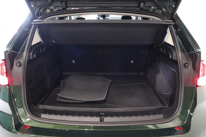 Grøn BMW iX1 fra 2023