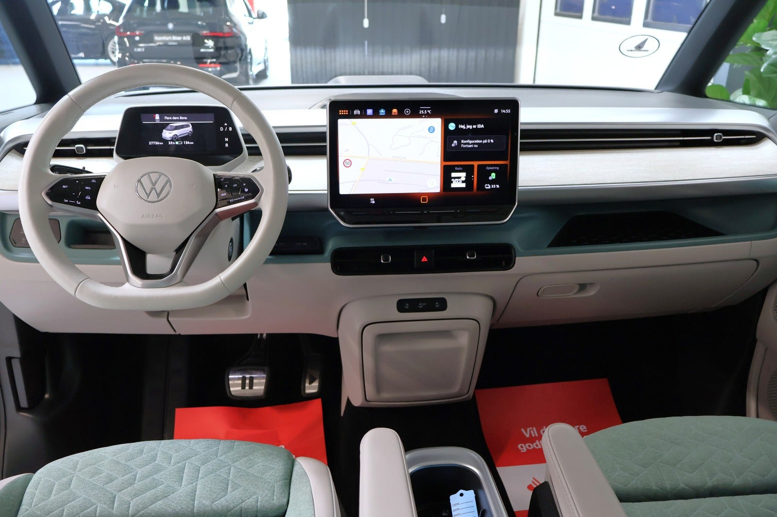 Grøn VW ID.Buzz fra 2025
