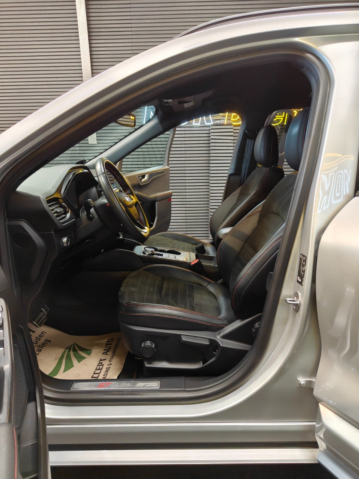 undefined Ford Kuga fra 2020