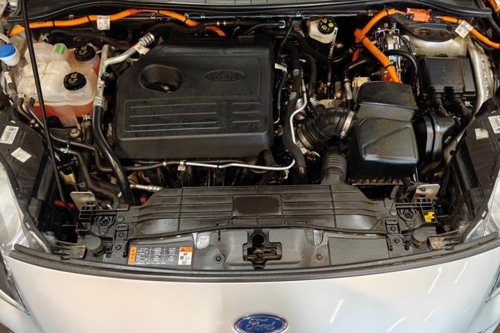 undefined Ford Kuga fra 2020