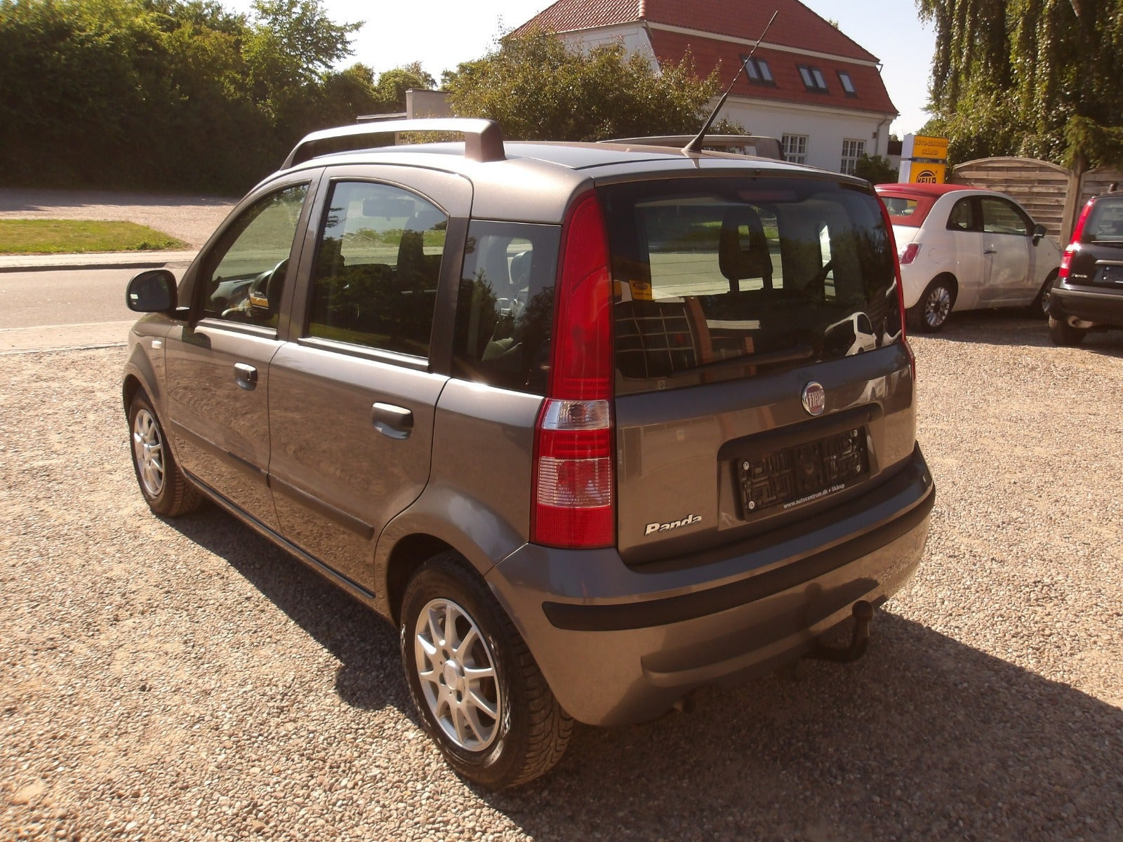 Grå Fiat Panda fra 2012