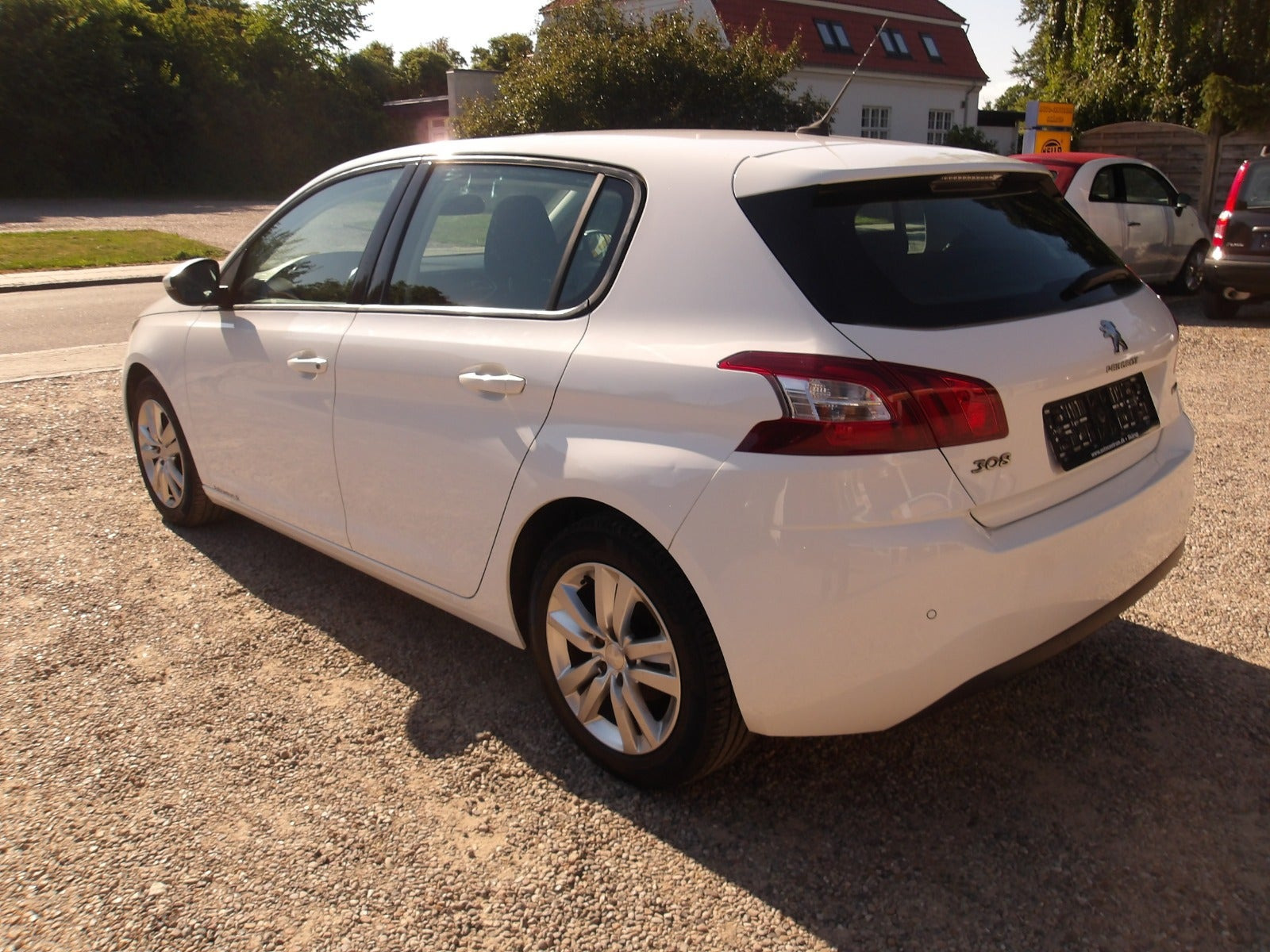 Hvid Peugeot 308 fra 2016