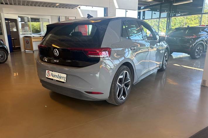 Grå VW ID.3 fra 2023