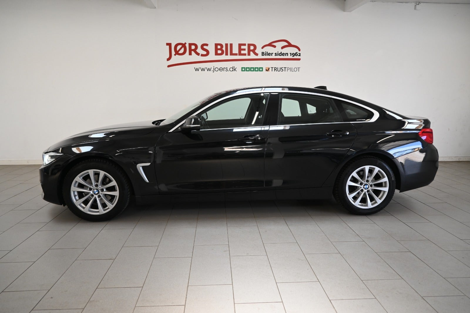 Sort BMW 420d fra 2019