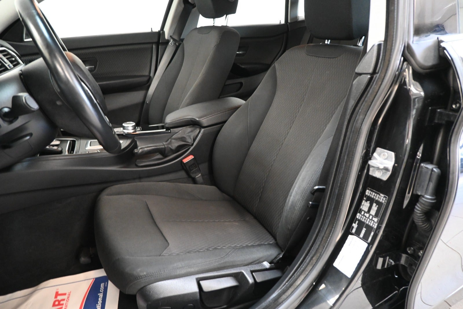 Sort BMW 420d fra 2019