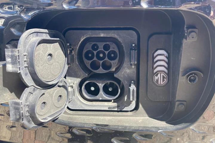 undefined MG ZS fra 2025
