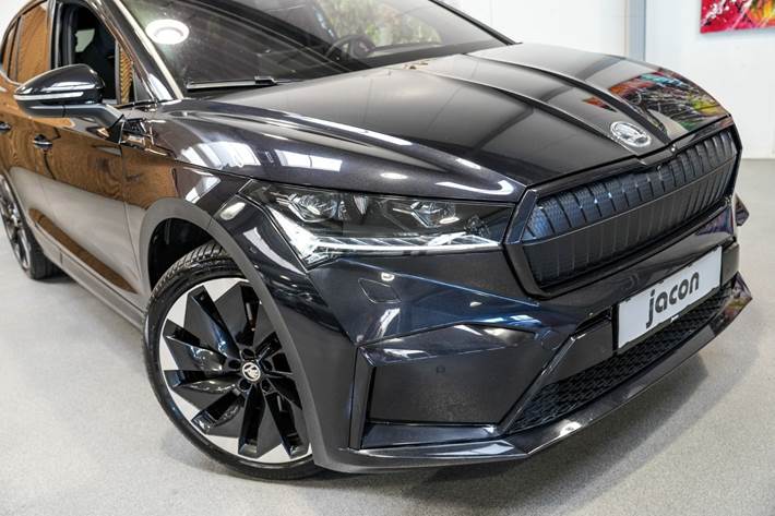 Sort Skoda Enyaq fra 2022