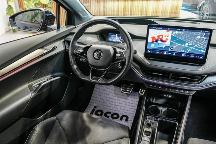 Sort Skoda Enyaq fra 2022
