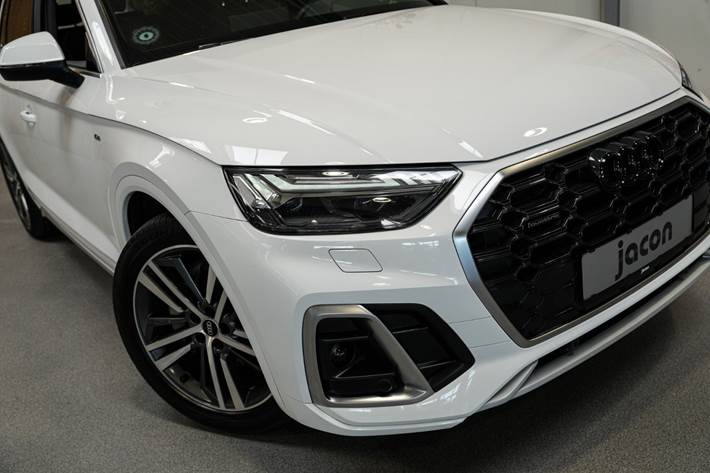 Hvid Audi Q5 fra 2021