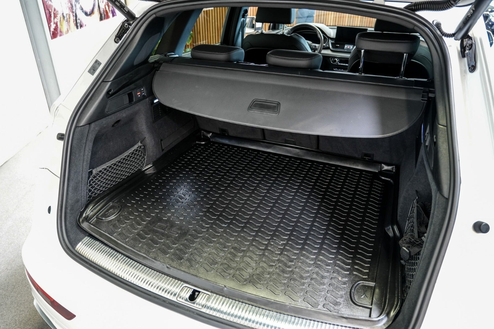 Hvid Audi Q5 fra 2022
