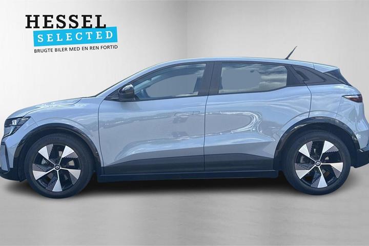 Grå Renault Megane E-Tech fra 2023