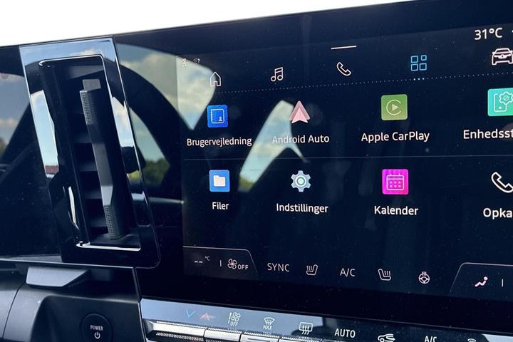 Grå Renault Megane E-Tech fra 2023