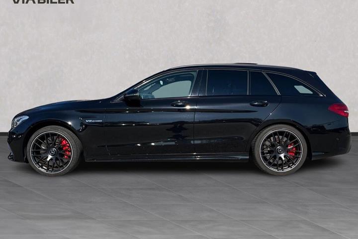 Sort Mercedes C63 AMG S fra 2017