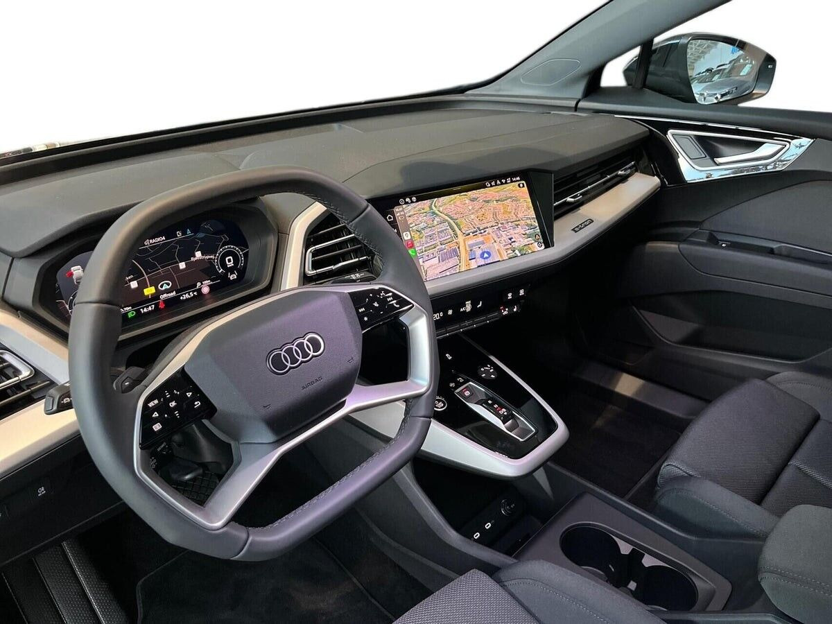 Sort Audi Q4 fra 2026