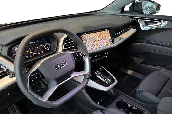 Sort Audi Q4 fra 2026