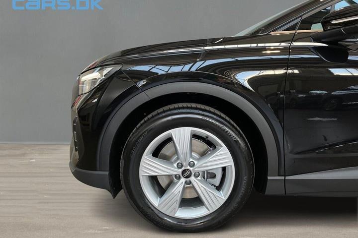 Sort Audi Q4 fra 2026