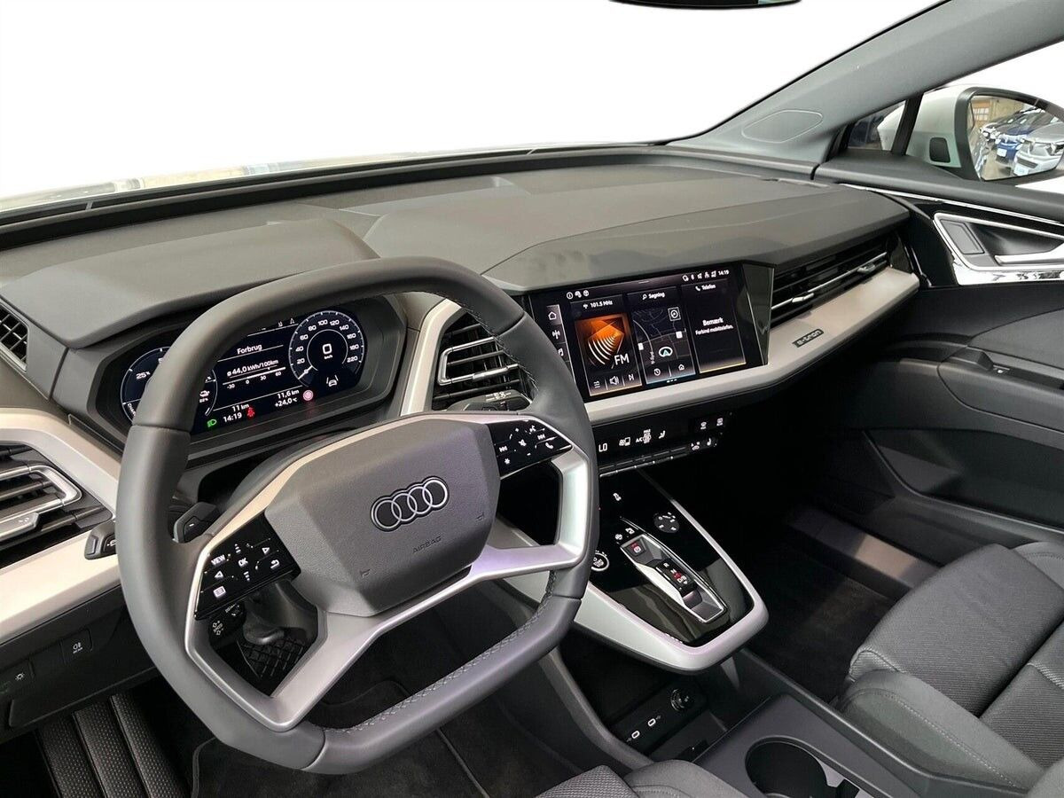 Hvid Audi Q4 fra 2026