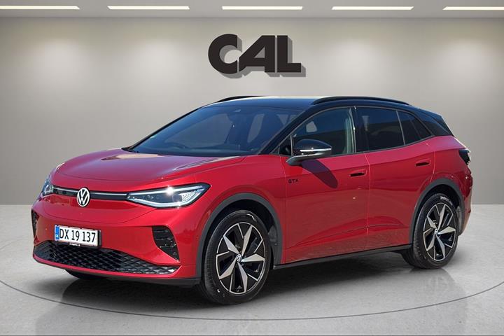 Rød VW ID.4 fra 2023 set udefra