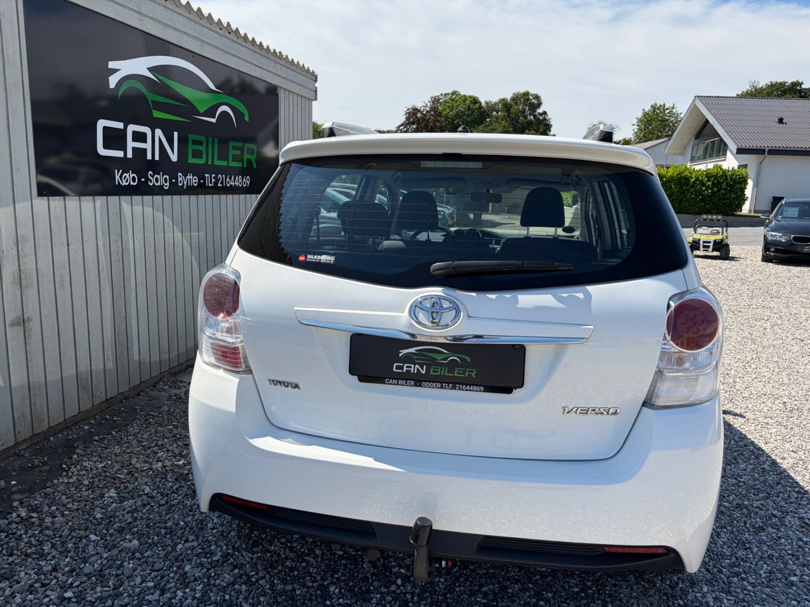 Hvid Toyota Verso fra 2015