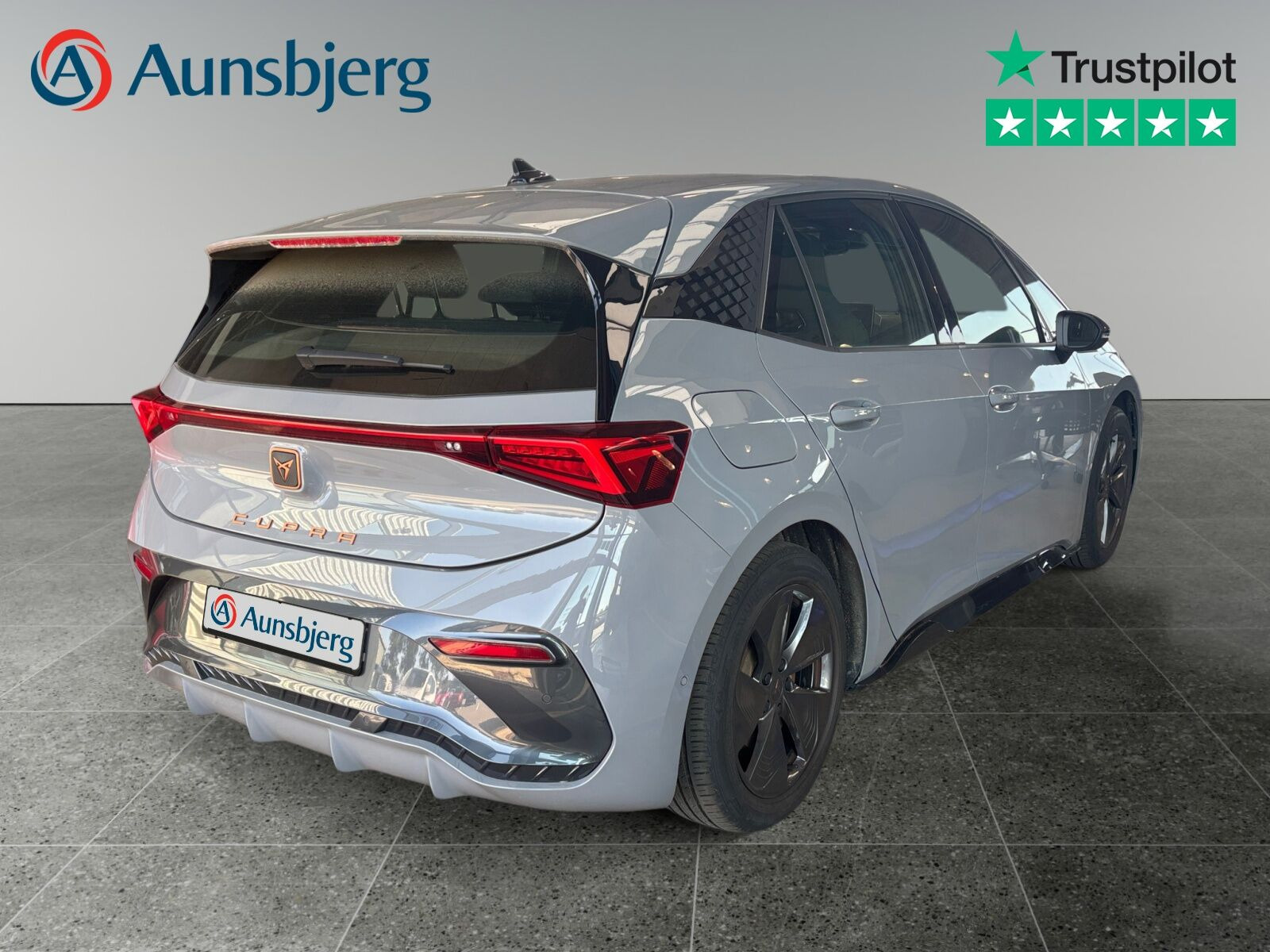 Grå Cupra Born fra 2022