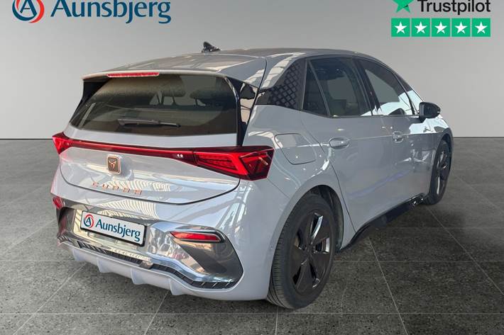 Grå Cupra Born fra 2022