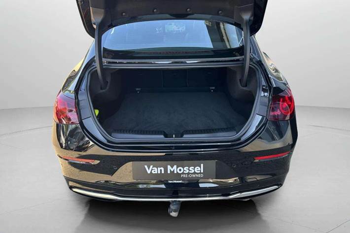 Sort Mercedes CLA250+ fra 2025