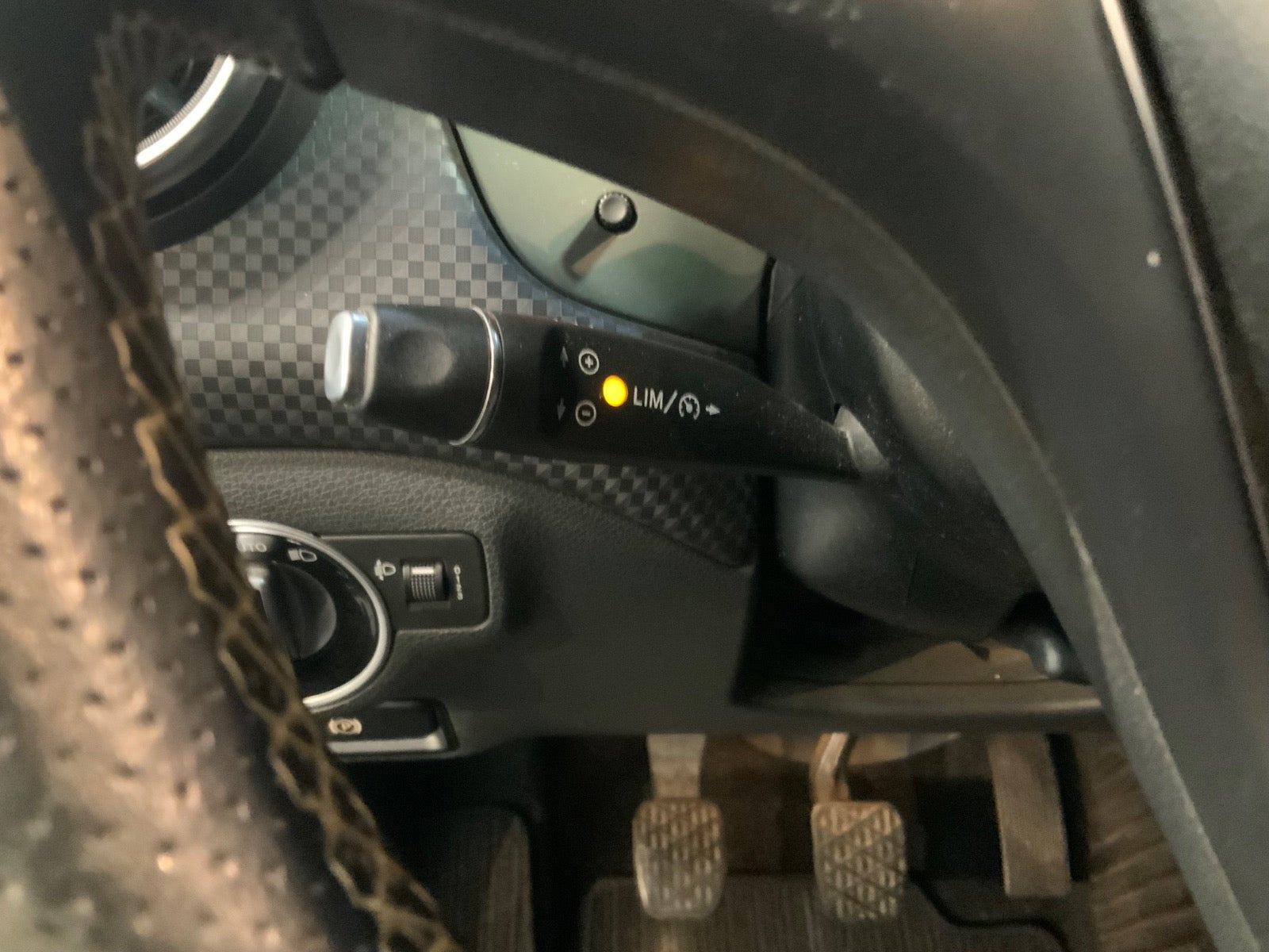 Sort Mercedes A180 d fra 2016