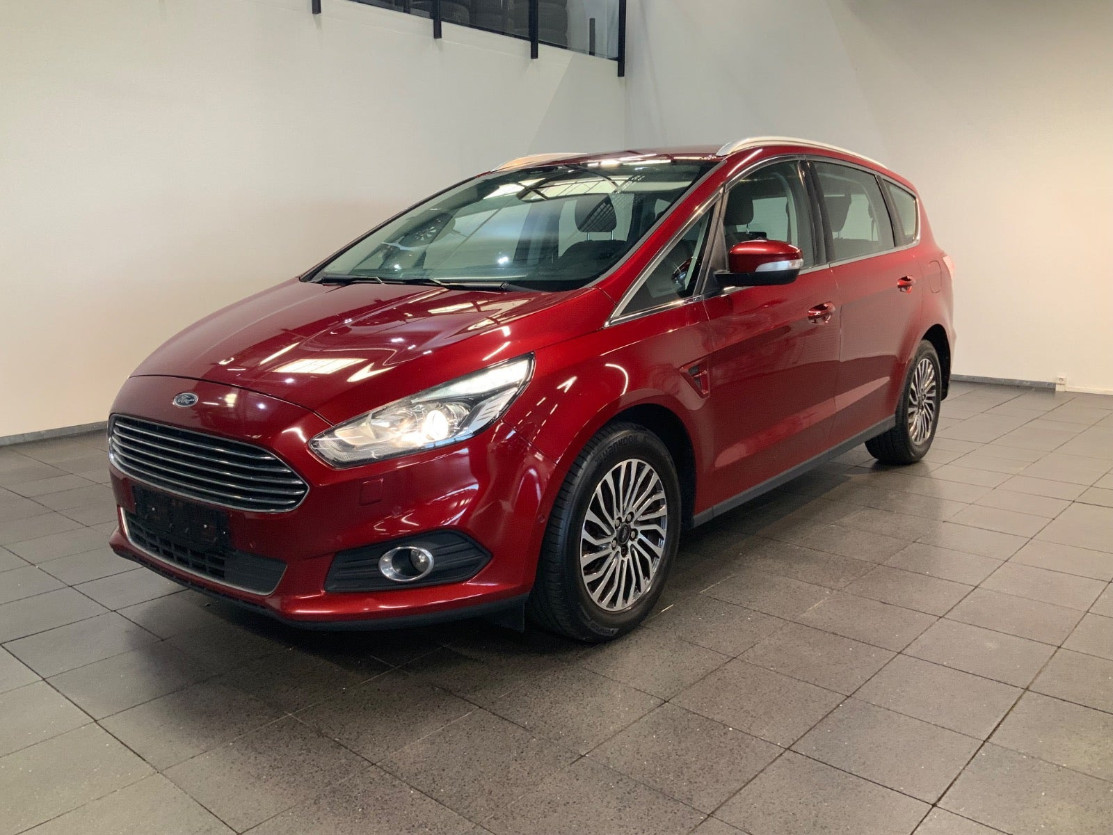 Ford S-MAX 2,0 EcoBlue Titanium 7prs