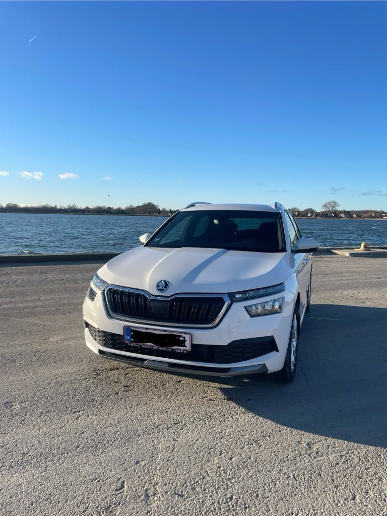 Hvid Skoda Kamiq fra 2021