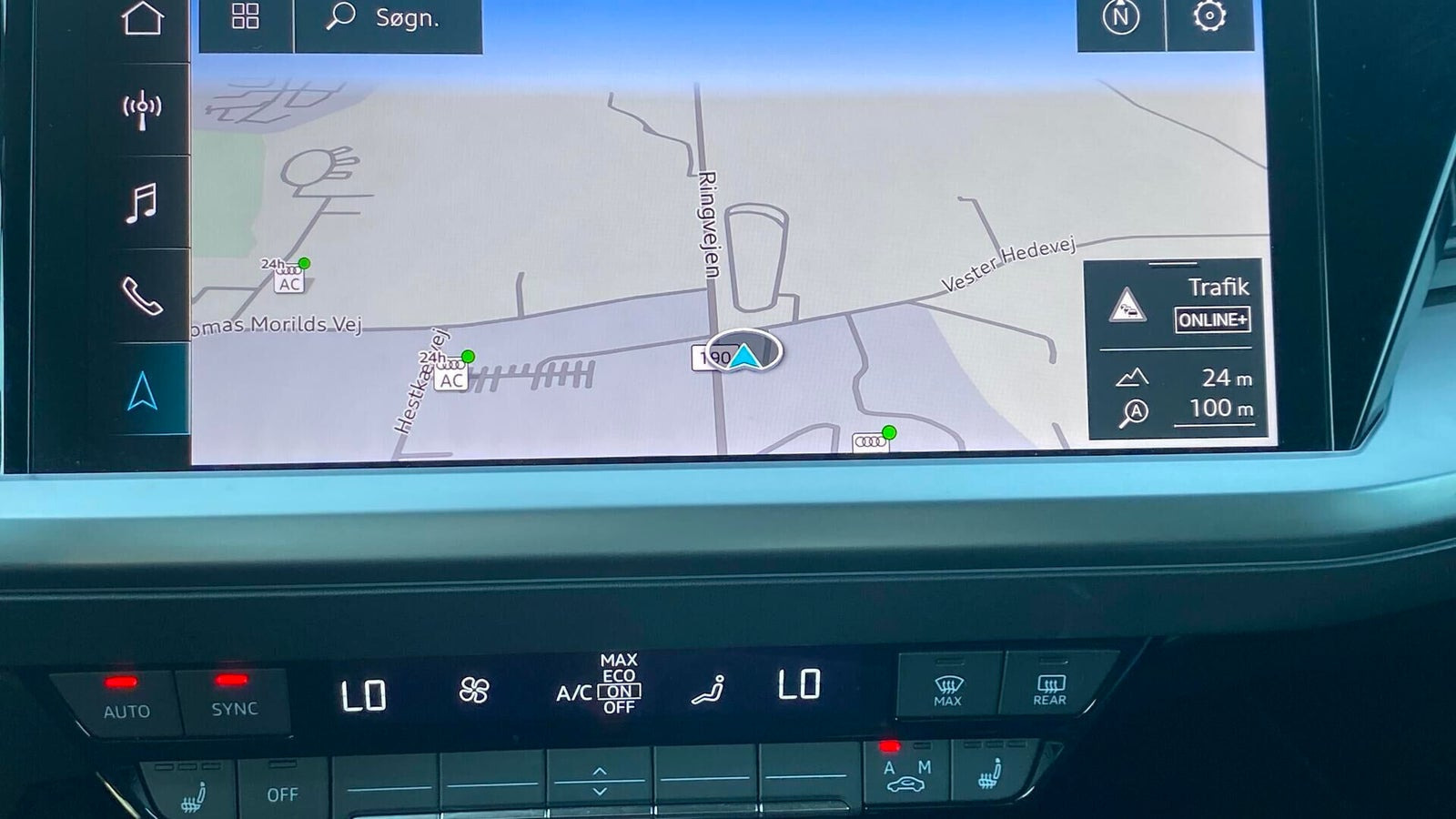 Grå Audi Q4 e-tron fra 2025