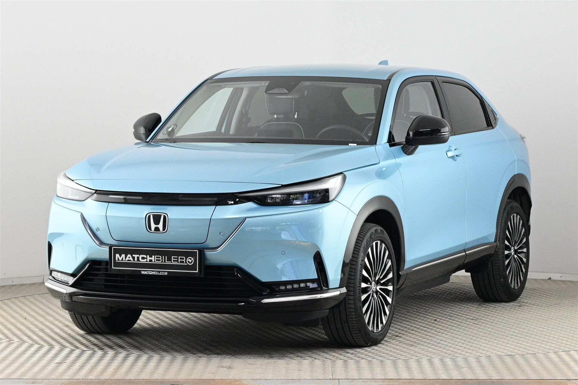 Blå Honda e:Ny1 fra 2025