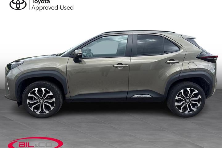 Bronze Toyota Yaris Cross fra 2024
