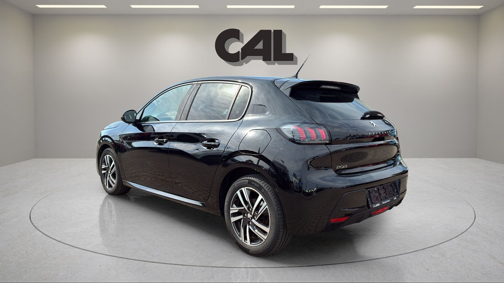 Sort Peugeot 208 fra 2021